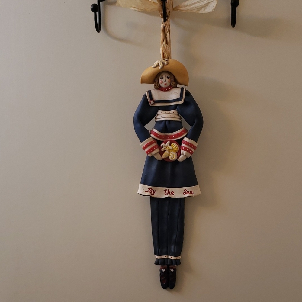 Nautical Hanging Decor with Hat